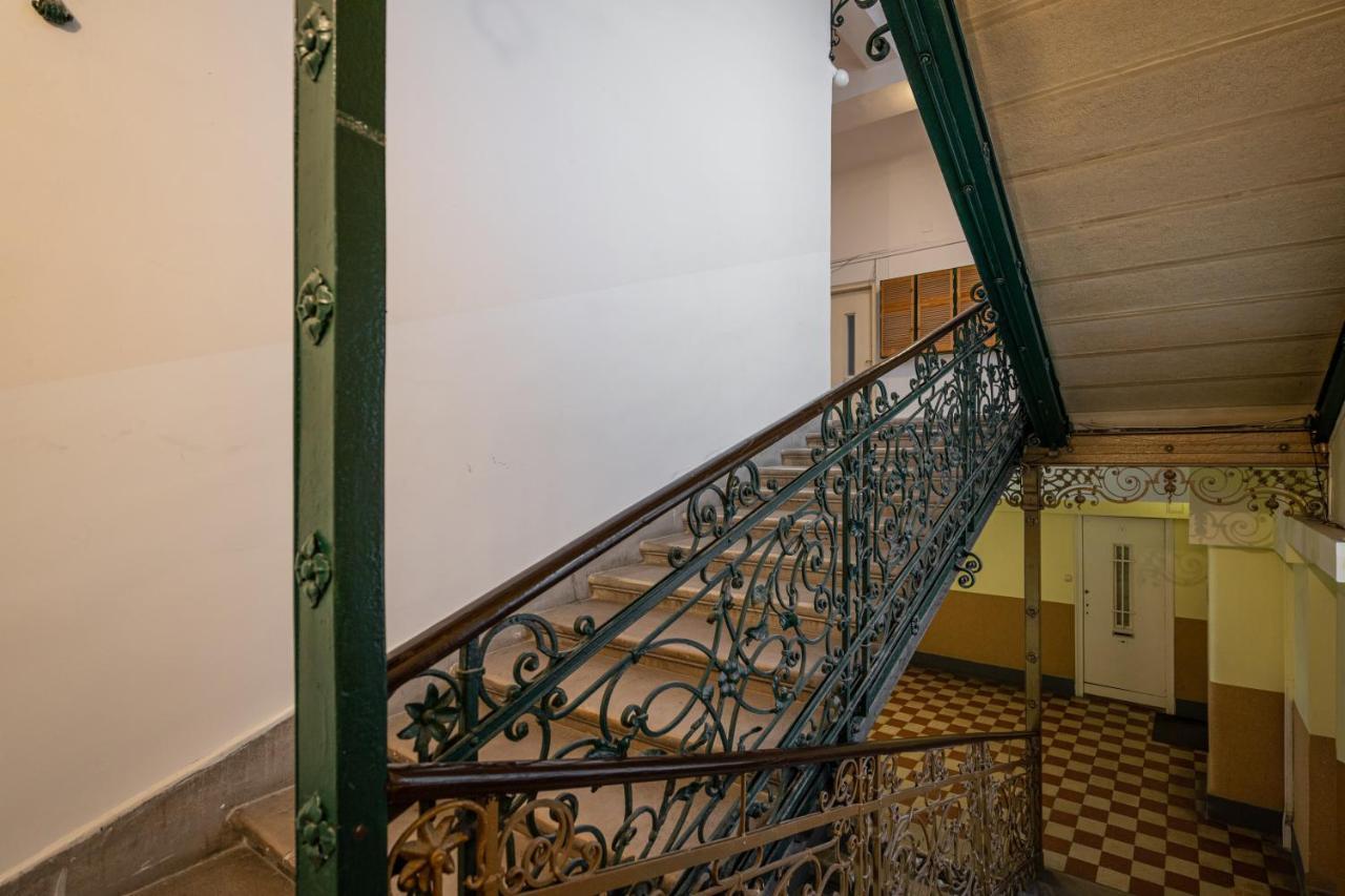 Vulcan Studio Near Danube Budapest Exteriör bild